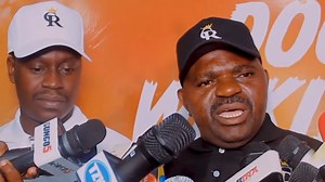 Bambo amchana Dullvan kuitwa BASATA _ Nilimpa onyo asivae nguo za kike hakunisikiza | Chang'ombe Radio