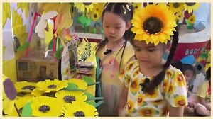 "The Sun Always Blooms" 🌻 Project Approach ” ทานตะวัน “ 🌻 นิทรรศการของเด็ก ๆ ชั้นอนุบาล 3 ห้องขนุน จะสนุกแค่ไหนเรามาชมภาพบรรยากาศงานกันเลยค่ะ 😊☺️😘 #เรียนผ่านกิจกรรม #เรียนผ่านการเล่น 💕ติดต่อสอบถามนัดหมายดูโรงเรียน 🏫 ☎️ 02-573-0409 📞 099-154-6910 Line: @hal4754f หรือ https://lin.ee/ns11vcE | อนุบาลจุติพร