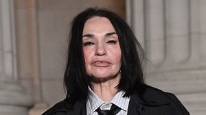 Béatrice Dalle : l’actrice internée en hôpital psychiatrique après avoir voulu empoisonner ses parents