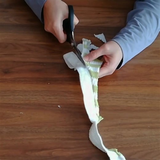 2.6K views · 13 reactions | Vest evaluation that can be done immediately by those who do not know how to sew殺 | Sewing Tutorial | Facebook