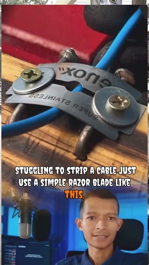 How to Strip a Cable Easily Using a Razor Blade | Simple Genius Trick #short #shorts #shortvideo