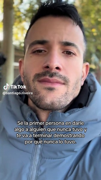 Sé la primera persona en darle algo a alguien que nunca tuvo