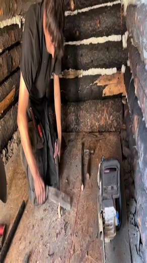 5.3K views · 131 reactions | #bushcraft #camp #nature #forest #camping #wildlife #outdoor #survival #caveman #primitive #primitiveskills #knowledge #primitive_technology #wildernessskills #outdoors #outdoorlife #campinglife #lifehacks #reelsusa #fyp #foryou | Survival Life | Facebook