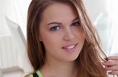 metart nika eveline elarte koenart edad actual