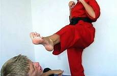 femdom karate pose taekwondo gradiva