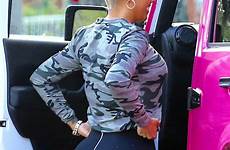 amber rose leggings sexy tight her bum off enormous model shows showing over popping eye fameflynet behind