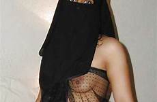 hijab arab hot muslims beurette wearing ladies red zbporn