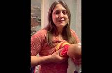 milk hand express breastfeeding mamas