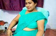 aunty saree saris