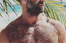 bears muscle hombres hunks daddies scruffy beards scruff peludo peludos guardado osos hombre barbour