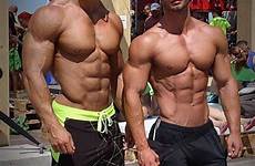 muscle hunks hombres kris kissing buff musculosos buddies guapos bodybuilders hombre physique ripped culturistas