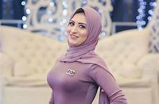 hijab hijabi veil concubines auntie moslem wearing malaysian