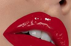 kylie lippen shade rote shea lippenstift kyliecosmetics verkauft