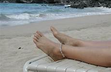 sandy feet freeimages stock read