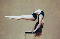 dossi sofie flexibility gymnastics juniper contortionist dossie acrobatic gymnastique dancers zlata visiter