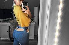 jeans ripped butt girls cool adult girl booty instagram stylevore sexy big fashion hermosas mujeres guardado desde saved denim