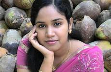 kerala mallu sex south malayala aunties malayali real housewives men number indian tamil mobil seeking educated nice background who unsatisfied