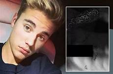 justin bieber naked selfie leaked fake has mirror off stripped quickly spread celebrity