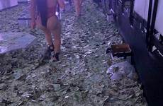 strippers miami dollars floor million wade piles