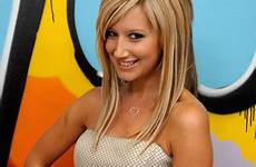 ashley tisdale fakes recibido puntos