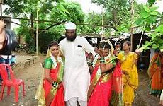 hindu muslim man adopted need pathan sisters married his he women hero got who ahmednagar orphaned maharashtra become talk town