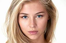 hermione corfield beautiful women girl blonde hair eyes blue gorgeous frauen actresses schöne rules face gesicht faceclaim photographed michael people