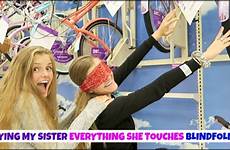 jacy blindfolded sister touches