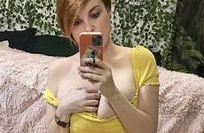 sarah beattie nude story aznude photoshoot tits shows her