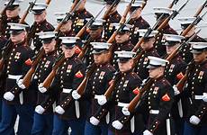 marines trump marching inauguration armed forces desnudas marches anthems investigated unidos estados ranks revenge militarymachine qsc troop