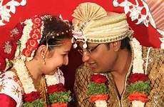 indian wedding women mantras significance do boldsky costs ways cut marriage secrets reasons every talks know awesome why sexy couples
