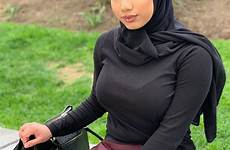 hijab jilbab hitam jilboob pijat panggilan sidoarjo hijabi hijaber cantik gurih gadis mila depok