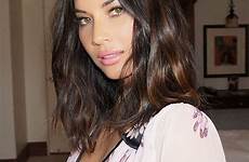 olivia munn beer hair root sexy fappening hot dla nowy trend thefappening year hairstyles brunette elle pl spring thefappeningblog