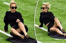 knickers lady gaga her bowl super flashes flashed before big show celebrity performance tv