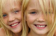 twin twins girls identical sisters cute beautiful children kids portrait blonde little two triplets faces hot boys sweet calendar explore