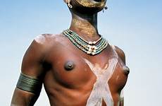 dinka sudan sudanese tribu soudan tribal ethnique merveilleux kemet tribus pleasure abandons sketchy impresionante nilotic amazingly africanas beckwith fisher wears