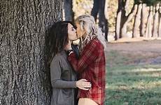 lesbian girls kissing cute couple hot visit lesbians