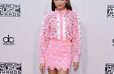 zendaya roach roupas estilo taofeminino salvo