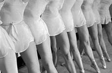 ballet dancers eisenstaedt alfred ballerinas pointe 1936 weheartvintage febbraio