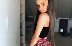 instagram oops sexy mini skirts girl girls cute school holly outfits outfit choisir tableau un desde guardado