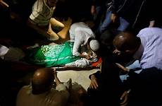 israeli gaza hamas strikes killed militants commander soldiers explosion wounded