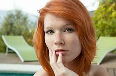 freckled sollis freckles rossa fighetta redheads lentiggini bellissima wallha wallsdesk