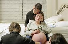 birth pushing childbirth give lamaze mothers spontaneous during baby child push wonder babies giving labor natural pregnancy parto hard pain