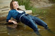 wetlook wet bra shirt girl wetfoto jeans without tight clothed fully gray lake forum store world swims smiling