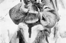 inuit nunavut kleidersachen lưu từ đã unidentified tribe 1929 credit