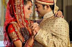 indian newly wed couple desicomments india