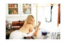 ari graynor esquire ancensored imperiodefamosas tk fappeningbook