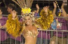 naked rio carnaval