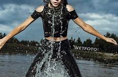 wetlook swimming wet jeans double completely girl wetfoto lake caption basic kit