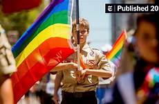 boy scouts boys transgender leaders bsa homosexualidad stance will limbo chambers carries casey