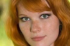sollis solis freckles redheads desired ginger physical roodharige hübsche rousse bezoeken supreme